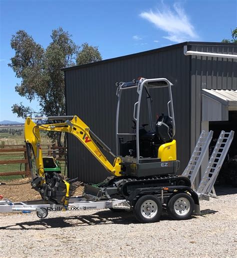 mini digger rental tamworth